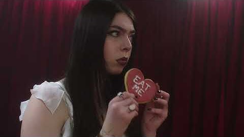 Devon Thompson- I Love You But It Hurts Like Hell (Official Music Video)