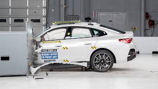 2026 BMW i4 driver-side small overlap IIHS crash test