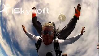 GREG BAILEY SKYDIVES!