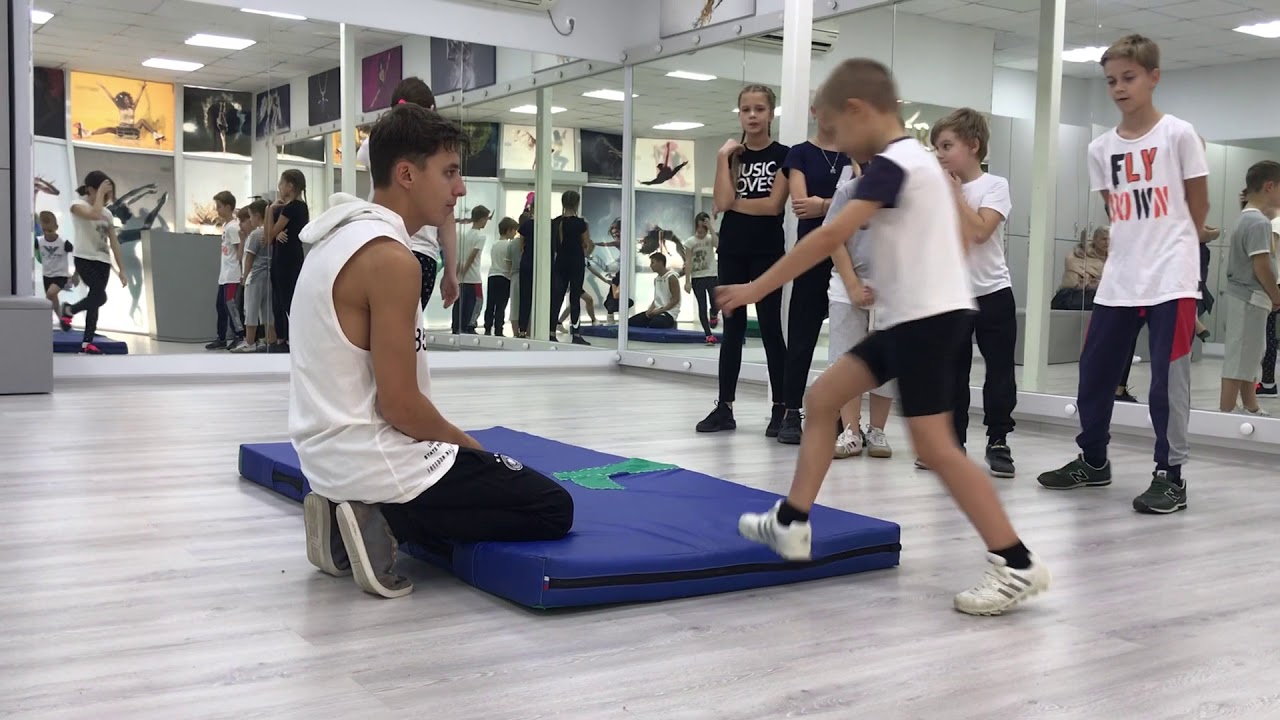 First training | Move & Joy Dance Studio