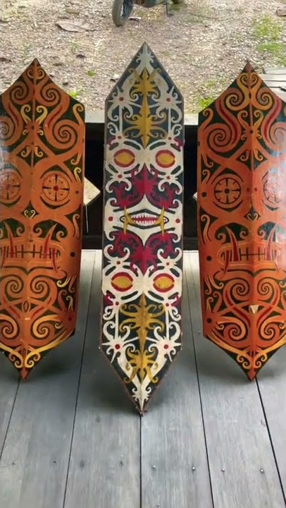 perisai atau tameng dayak #dayakkenyah #borneo #kalimantan #budayadayak
