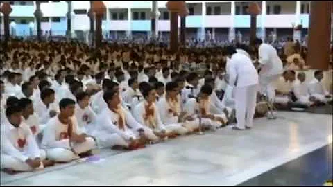 Ganesha Sharanam Sharanam Ganesha - Prashanti Live Bhajan - Sai Bhajan Tube