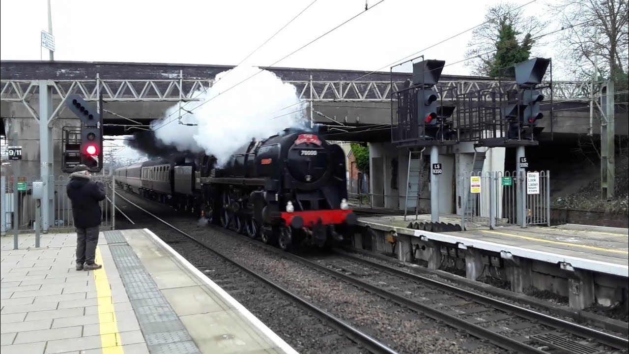 Trains at: Stafford, WCML, 27/01/23, P2/2, Feat. 70000 Britannia.
