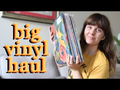my biggest record haul yet ✨🎵🍁 vinyl collection update