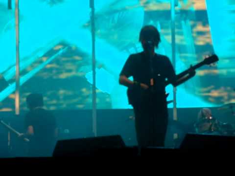 these are my twisted words - Radiohead live @ frequency 2009 performed for the 1st time!