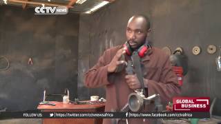 28023 Mittelstand Kunst CCTV Afrique Kenyan entrepreneur finds creative way to build film equipment