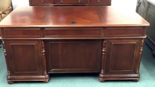 24530 Riverside Bristol Court Executive Desk
