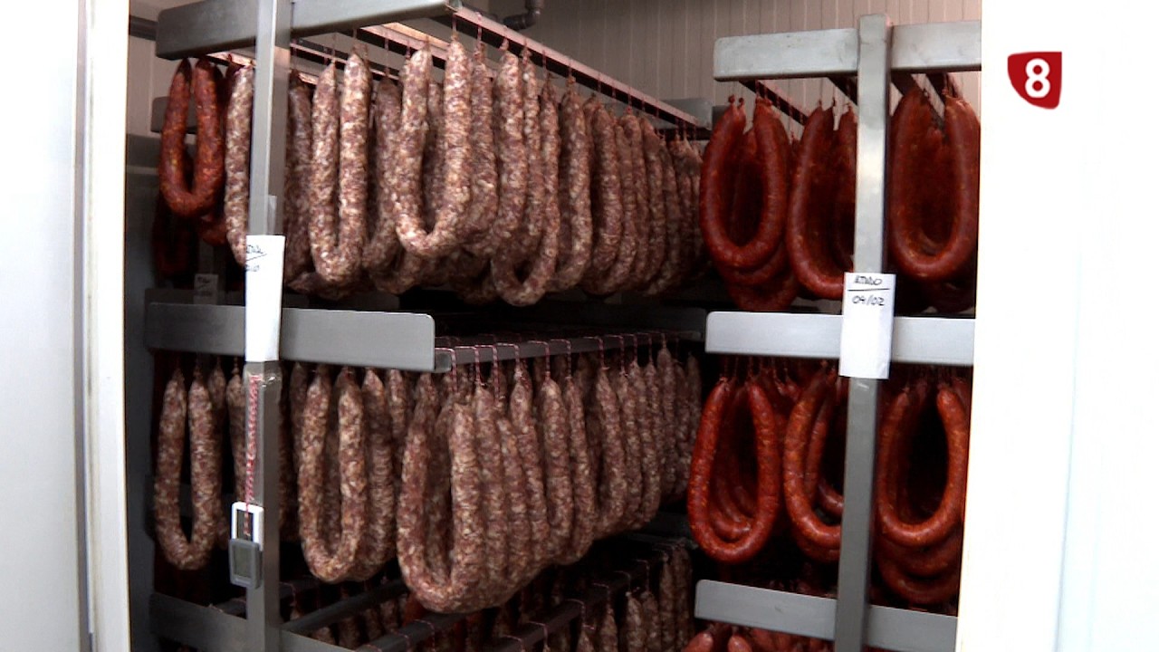 Con 'P' de provincia - EMBUTIDOS CILLAMAYOR