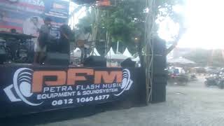 Cathy And Dookie Live in Bogor
