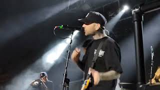 LANDMVRKS - Blistering - Live STARLAND