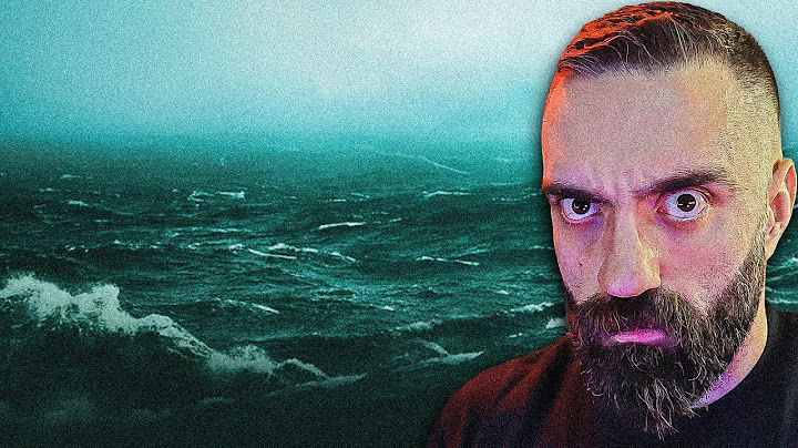 Πλέον φοβάμαι τη θάλασσα! | Still Wakes The Deep