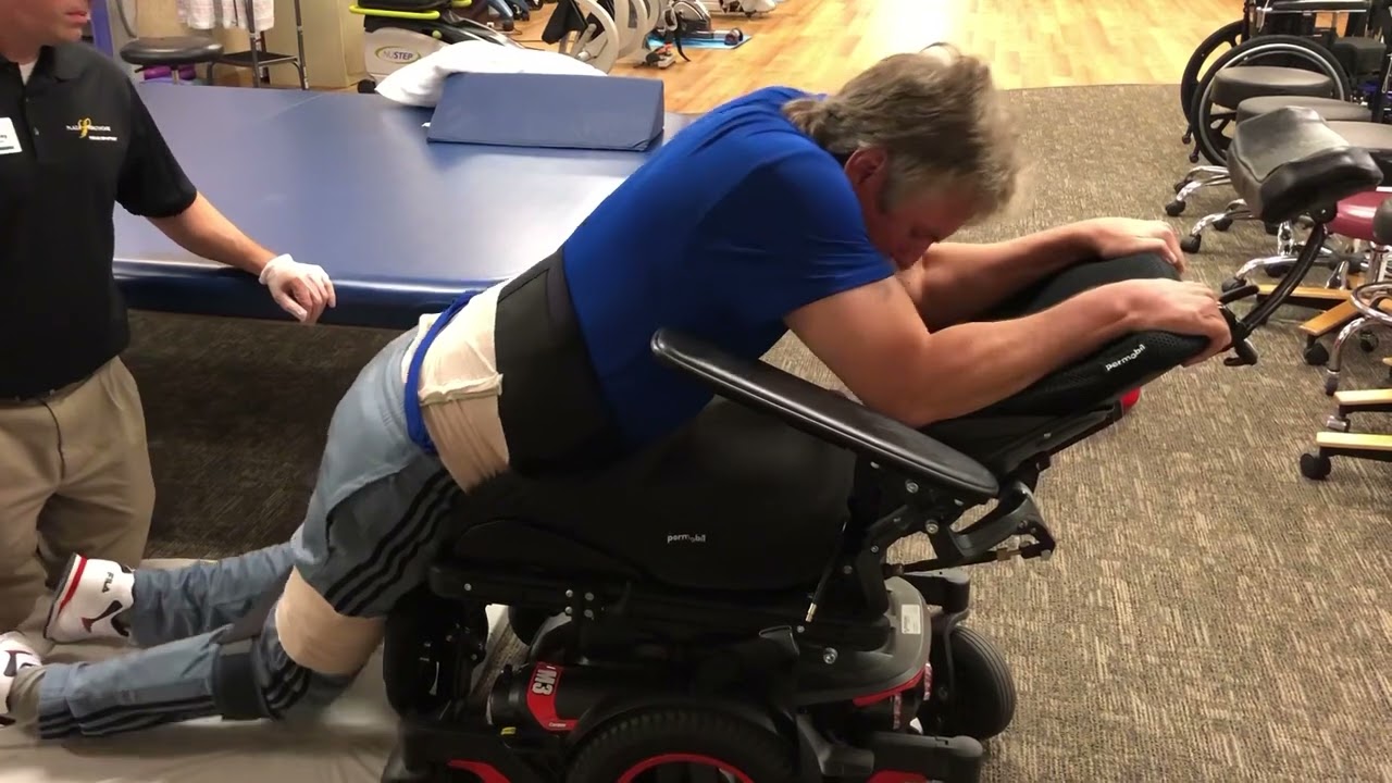 Floor to wheelchair transfer (November 2019) (T8-T9 SCI Complete injury)