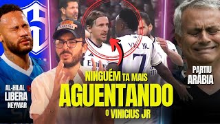 TENSÃO TOTAL! Até a TORCIDA do Real esta CONTRA Vini Jr  | Mourinho na Arábia | TRISTE Barça | E+