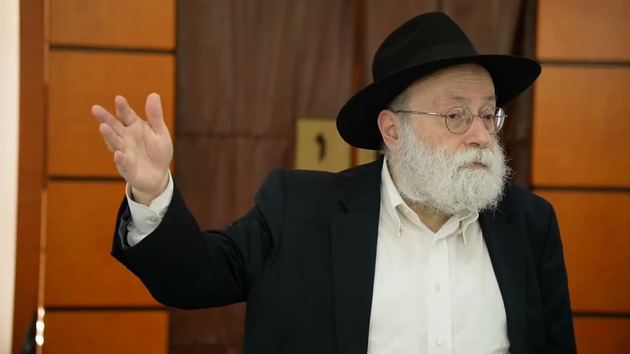 Artwork for podcast Chassidus Shiurim - by Rabbi Simon Jacobson