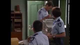 Blue Heelers S3 E40: Half A Second