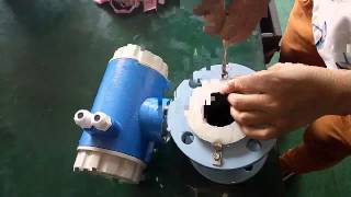 Magnetic flow meter ground ring installation