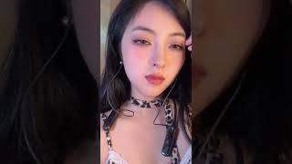 Liana Queen Live 631