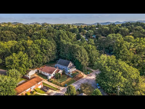 199 Sulphur Springs, Asheville, NC home video tour
