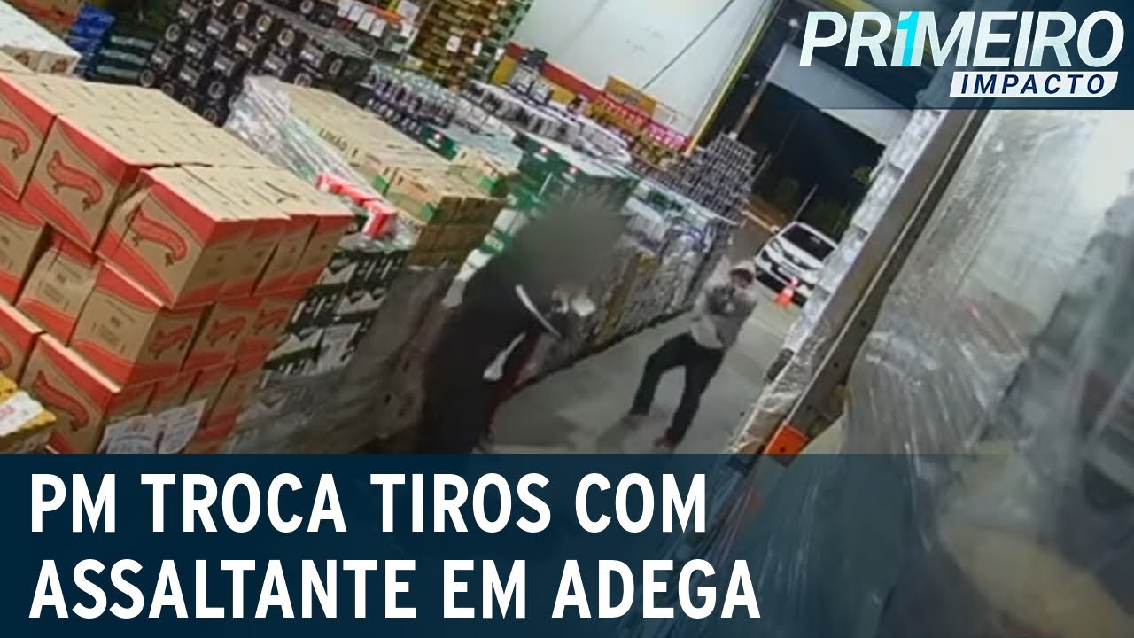 Policial militar troca tiros com ladrão durante assalto em adega | Primeiro Impacto (24/05/22) Policial militar troca tiros com ladrão durante assalto em adega | Primeiro Impacto (24/05/22)