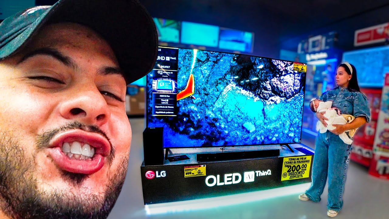 COMPRAMOS UMA TV GIGANTE PRA NOSSA CASA, MAIOR QUE EU!😱