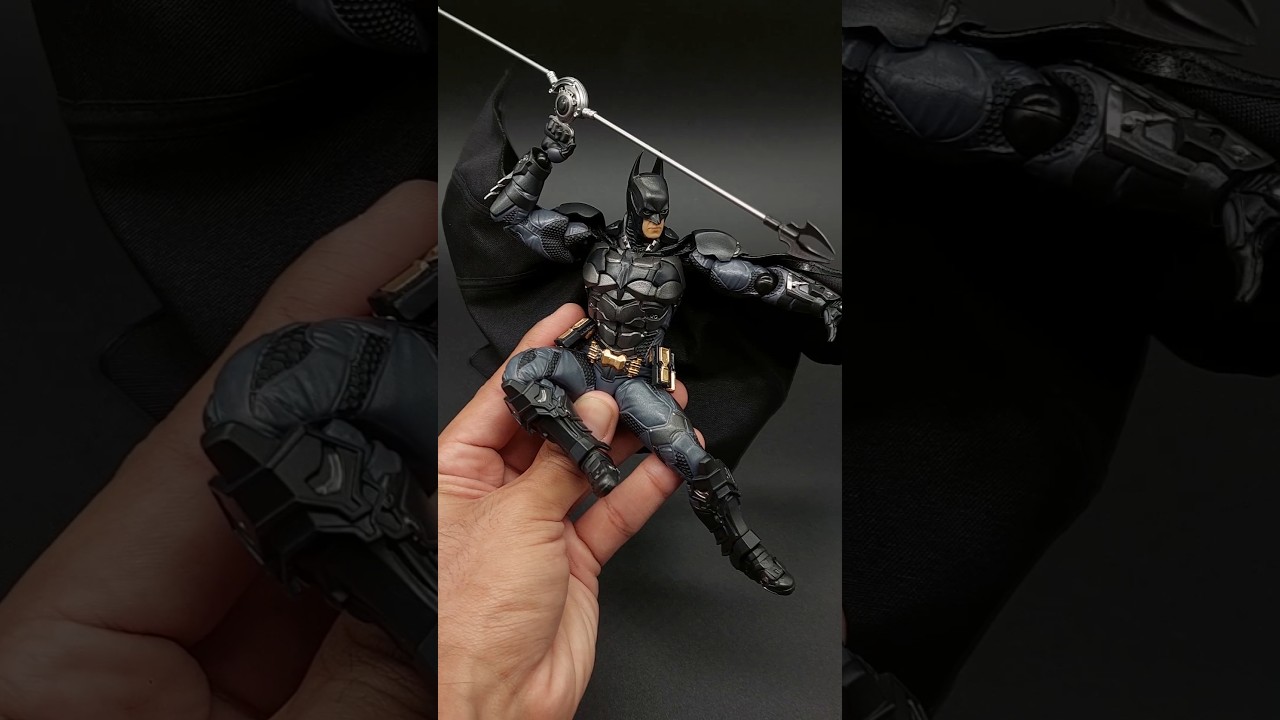 El Polemico Batman Arkham Knight 🔥 | Amazing Yamaguchi #batman #kaiyodo #dc #review