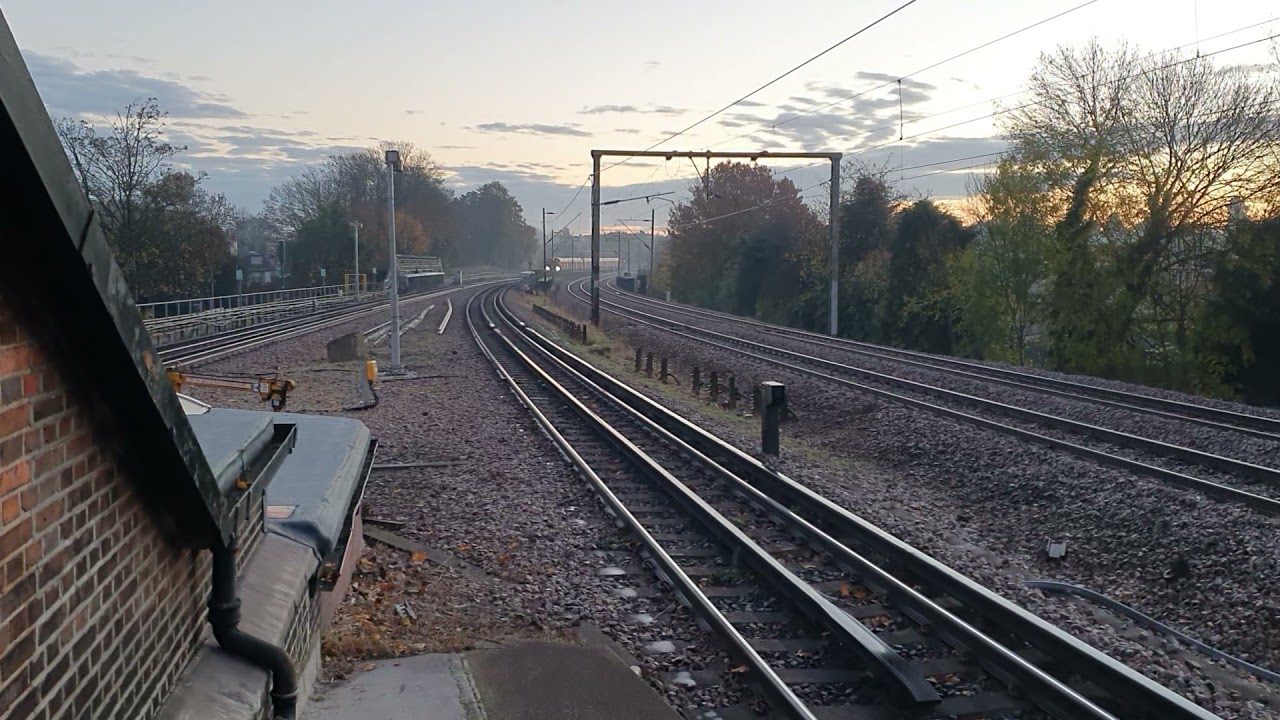 District line Arrival Upminster Bridge YouTube