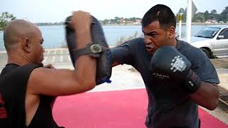 Tigers Gym fighter Alan Fenandes MMA training in Thailand in 2007