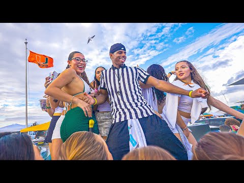 U MIAMI College Girls Love Me!