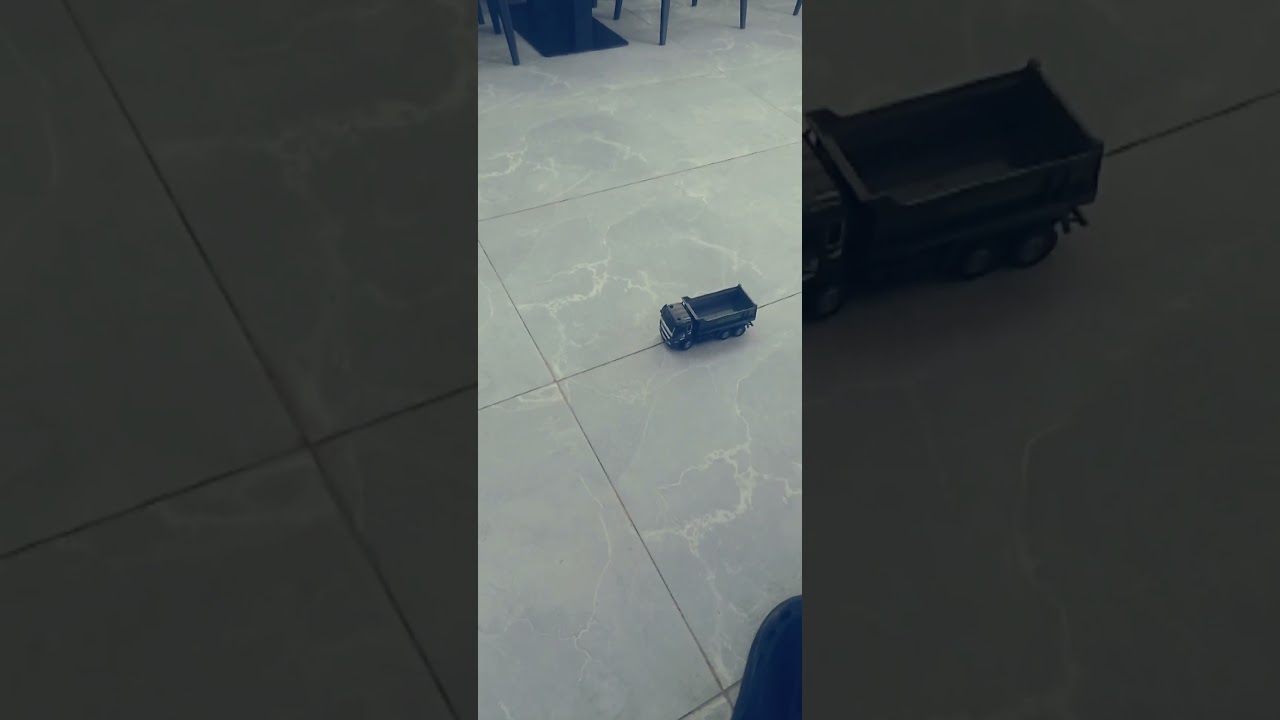 Remote Control Dump Truck Toy