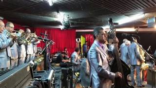 Download lagu Carlos Campos y su Orquesta de los 15 Campeones, Salón Los Angeles