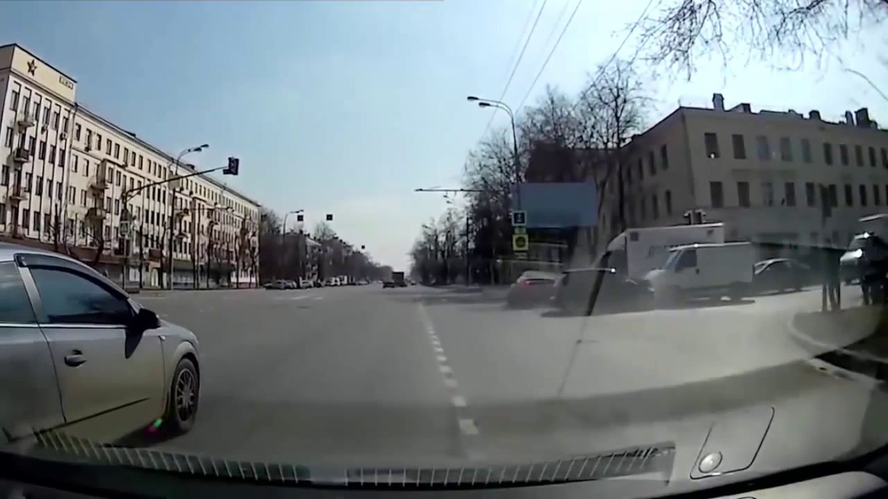 Ultimate Russian Car Crash Compilation 2017 Stupid Driver Fails