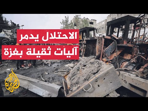 غارات إسرائيلية تدمر عشرات الآليات الثقيلة في قطاع غزة