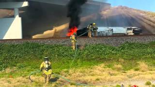 1 dead in 18-wheeler overpass wreck