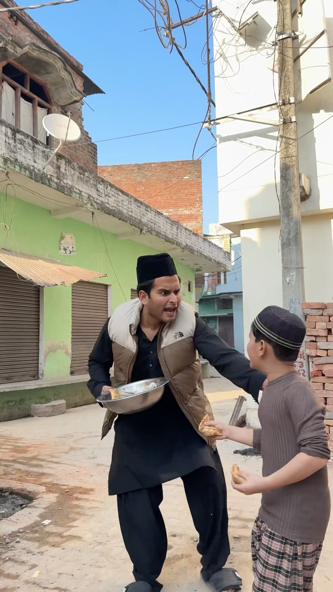 Bacche ne samosa churaya???? #trending #emotional #motivation #shorts