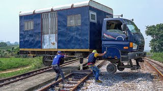 Riding Cheapest Train of Vietnam