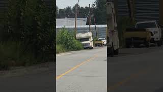 Yes as i film to finish off from here,SRY 112&122 2 GP9 run to Qb/Ana.isl.Delta B.C  decent empty--