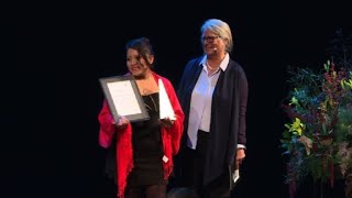 Teodora Vásquez recibe premio Per Anger 2018 en Suecia Resimi