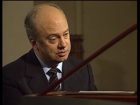 Mira BWV889 WTC 2-20 Prelude & Fugue in a Gilbert 1983 en YouTube