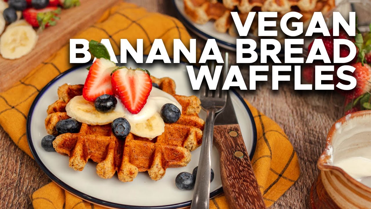 FLUFFY BANANA BREAD WAFFLES | Easy Vegan Breakfast