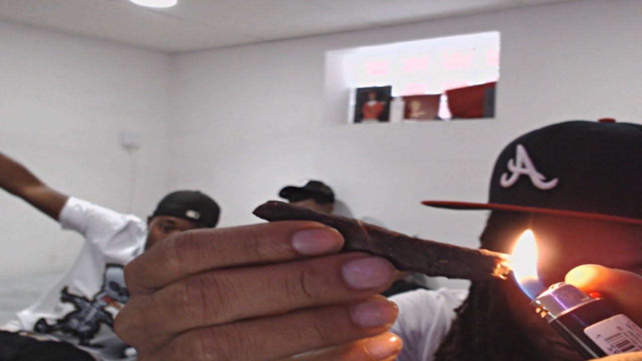 HOTBOXING My Room🍃FT. ChiefMulaa, Keion GLO, Tyfoe