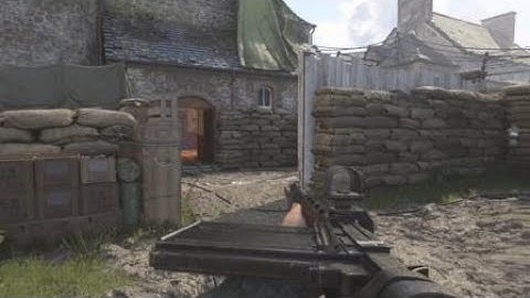 Guy Cheating in Call of Duty®: WWII