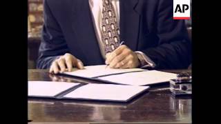 USA: WASHINGTON: NEW LINE-ITEM VETO IS POWERFUL AID FOR PRESIDENT