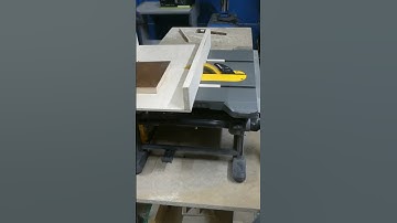 Table saw sled for 45° cuts #shorts #diy #tips #tipsandtricks #woodworking