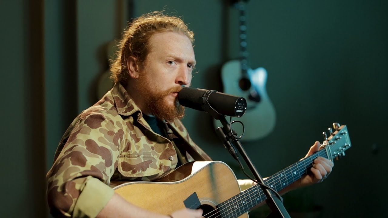 Tyler Childers  Feathered Indians