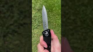 Microtech combat Troodon clone