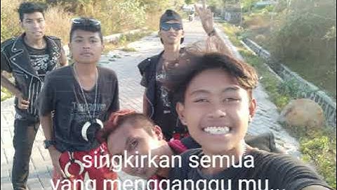 Satu Jiwa - the working class symphony (Lirik)