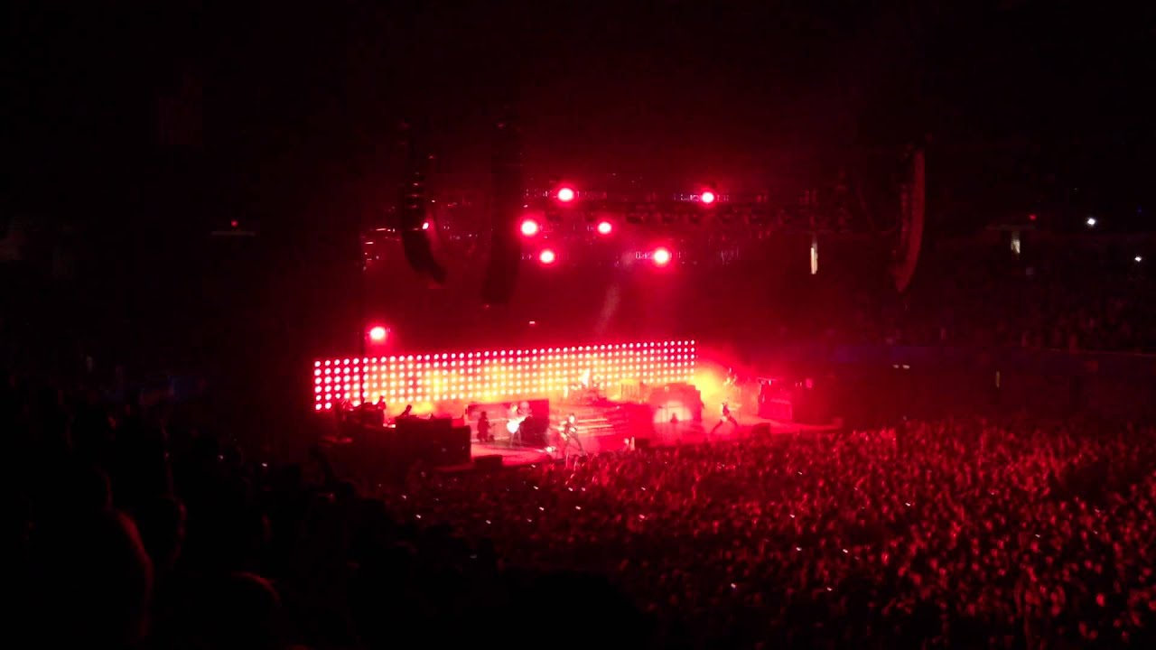 Greenday Concert LA Sports Arena, April 18, 2013 American Idiot YouTube