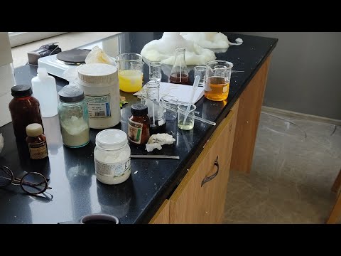 ექსპრომტად ჩატარებული რეაქციები ჩაიზე