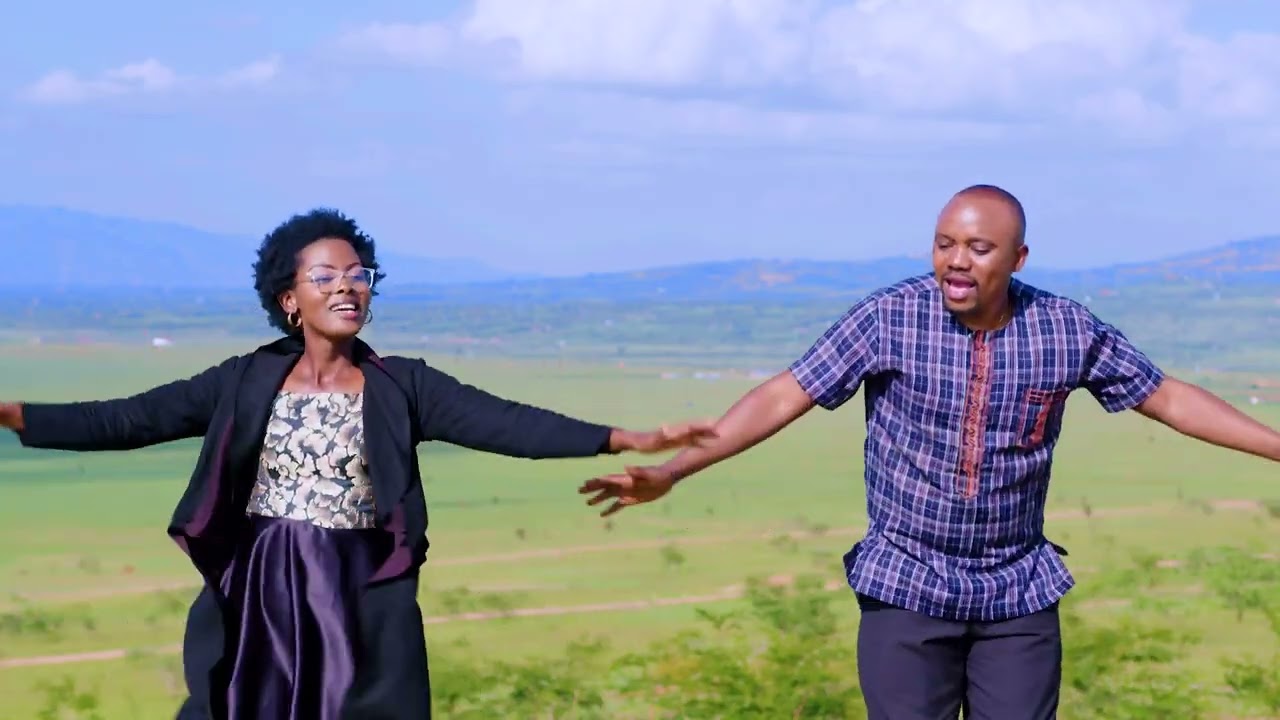 Siku Kuu Medley Abeddy Ngosso Ft Anita Mutima Ft Shadu Nseng & Wanyamulenge -  Official Video