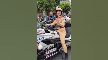 Chị công an giao thông tại buổi diễn tập Vinh Quang Công An Nhân Dân #respect #congannhandan #short